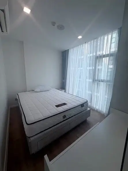 ห้องมุม วิวสระ + เครื่องซักผ้า ครบ จบในห้องเดียว! พร้อมเข้าอยู่ทันที